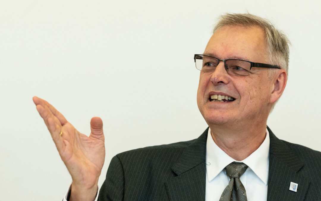 Prof. Dr. Bernhard Neumärker: Grundeinkommen als Krisenmodell